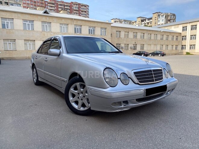 Mercedes E 220 2001, 350,000 km - 2.2 l - Bakı