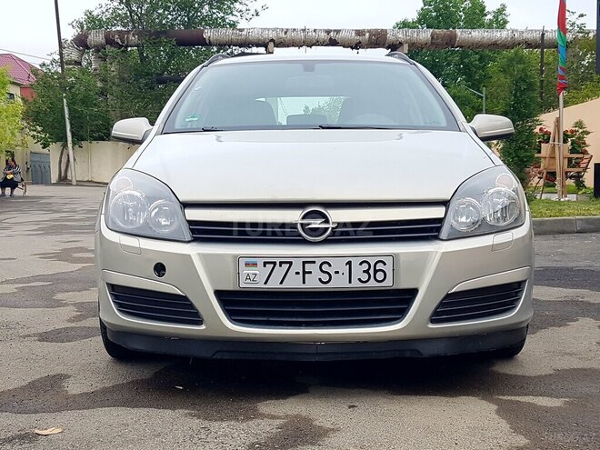 Opel Astra 2005, 243,000 km - 1.4 l - Bakı