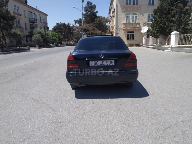 Mercedes C 220 1995, 373,000 km - 2.2 l - Bakı