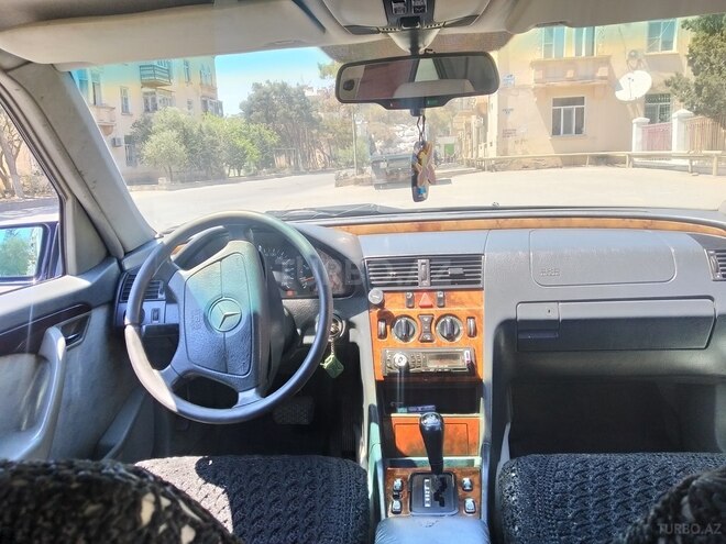 Mercedes C 220 1995, 373,000 km - 2.2 l - Bakı