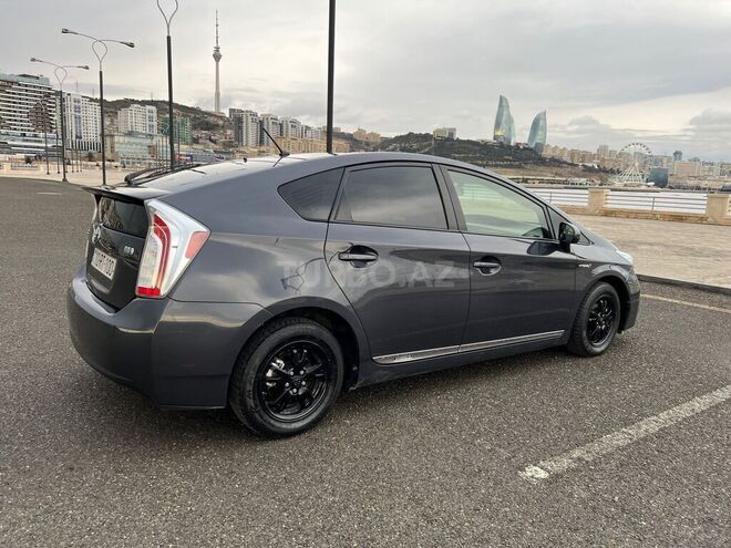 Toyota Prius 2014, 289,000 km - 1.8 l - Bakı