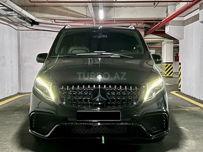 Mercedes V 220 2019, 72,500 km - 2.2 l - Bakı