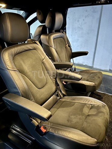 Mercedes V 220 2019, 72,500 km - 2.2 l - Bakı