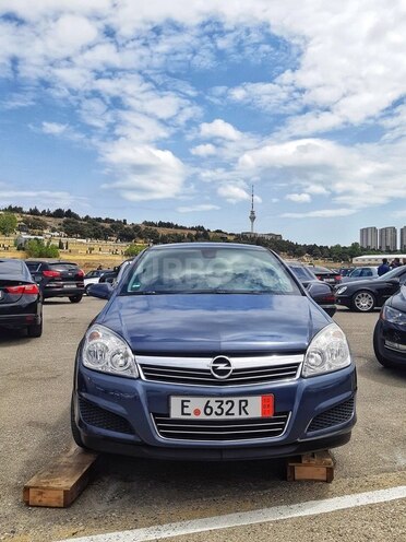 Opel Astra 2008, 193,700 km - 1.4 l - Bakı