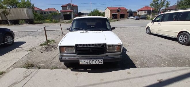 LADA (VAZ) 2107 2005, 190,000 km - 1.6 л - Quba
