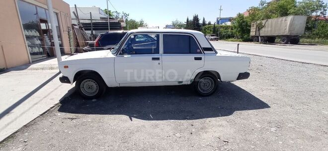 LADA (VAZ) 2107 2005, 190,000 km - 1.6 л - Quba