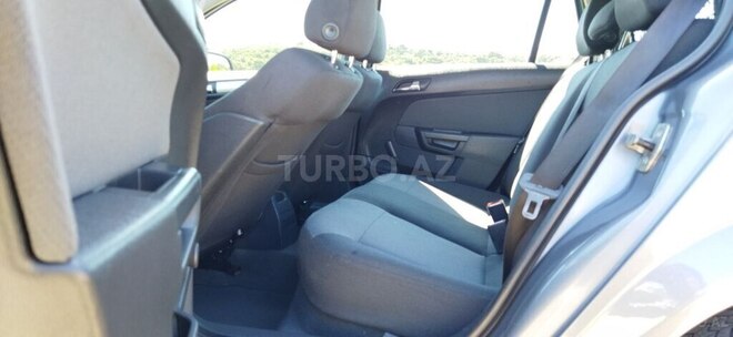 Opel Astra 2007, 138,000 km - 1.4 l - Bakı