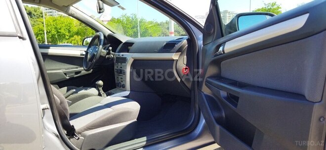 Opel Astra 2007, 138,000 km - 1.4 l - Bakı