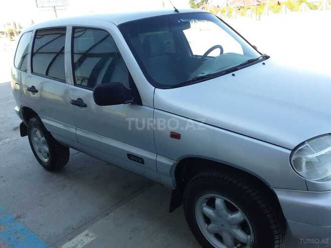 Chevrolet Niva 2005, 274,000 km - 1.7 л - Xudat