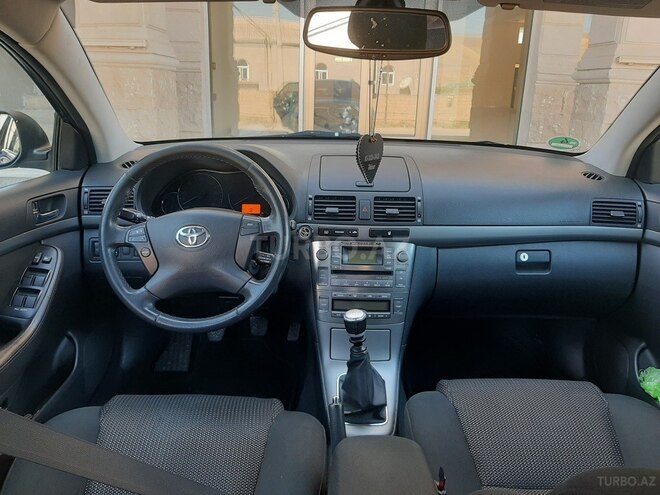 Toyota Avensis 2006, 245,000 km - 2.0 л - Bakı
