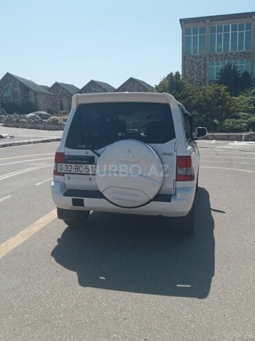 Mitsubishi Pajero io 2000, 255,656 km - 2.0 l - Bakı