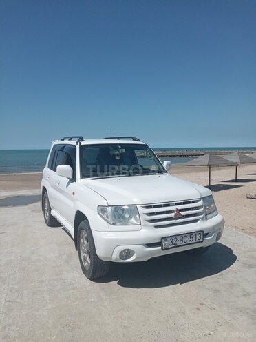 Mitsubishi Pajero io 2000, 255,656 km - 2.0 l - Bakı