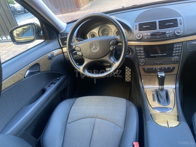 Mercedes E 200 2008, 130,288 km - 1.8 л - Bakı
