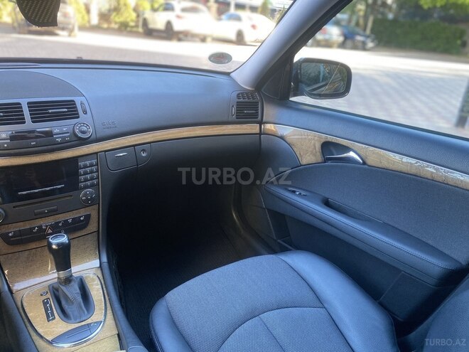 Mercedes E 200 2008, 130,288 km - 1.8 л - Bakı
