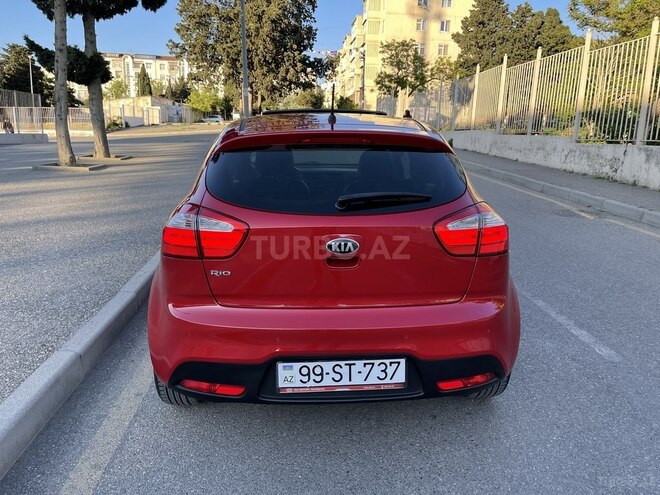 Kia Rio 2013, 220,000 km - 1.4 l - Bakı