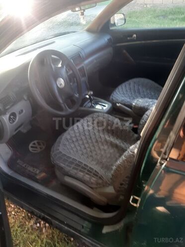 Volkswagen Passat 1998, 235,648 km - 1.8 l - Qusar