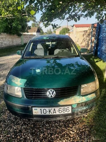 Volkswagen Passat 1998, 235,648 km - 1.8 l - Qusar