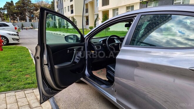 Hyundai Elantra 2012, 138,404 km - 1.8 л - Bakı