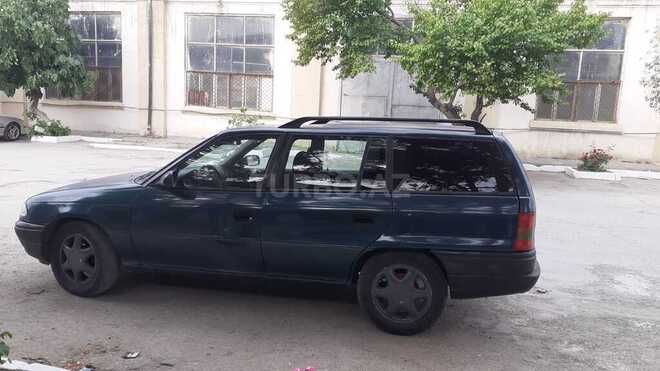 Opel Astra 1995, 345,000 km - 1.4 л - Bakı