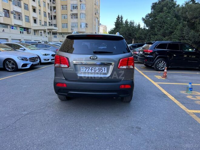 Kia Sorento 2011, 187,000 km - 2.0 л - Bakı