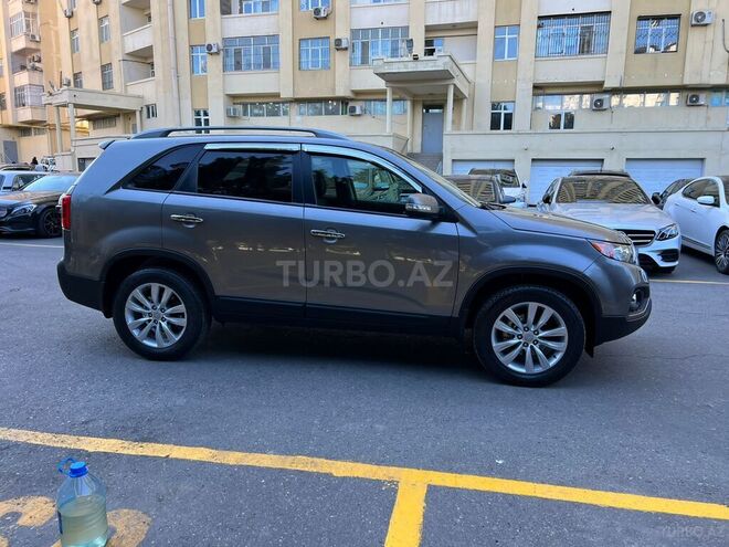 Kia Sorento 2011, 187,000 km - 2.0 л - Bakı