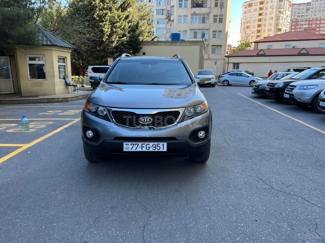Kia Sorento 2011, 187,000 km - 2.0 л - Bakı