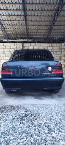 Mercedes C 180 2000, 750,000 km - 1.8 l - Xudat