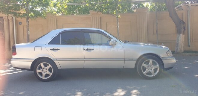 Mercedes C 250 1995, 546,654 km - 2.5 l - Sumqayıt