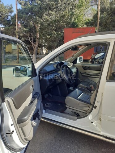 Nissan X-Trail 2002, 275,000 km - 2.0 л - Bakı