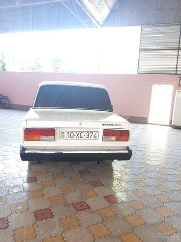 LADA (VAZ) 2107 2005, 333,380 km - 1.6 л - Yevlax