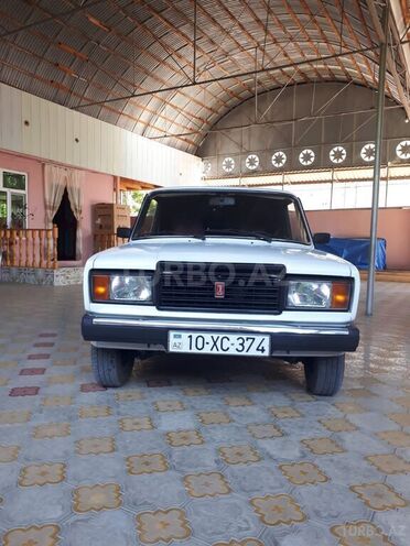 LADA (VAZ) 2107 2005, 333,380 km - 1.6 л - Yevlax