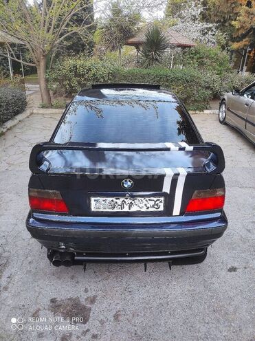 BMW 318 1994, 335,000 km - 1.8 l - Bakı
