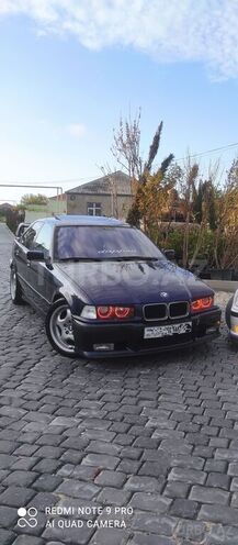 BMW 318 1994, 335,000 km - 1.8 l - Bakı