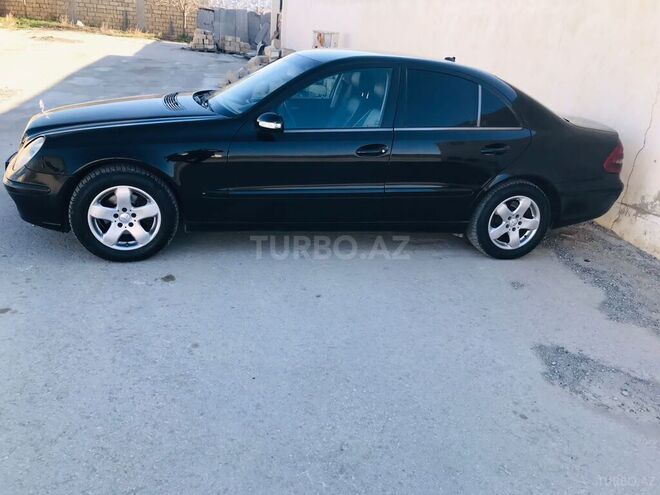 Mercedes E 220 2005, 243,300 km - 2.2 l - Bakı