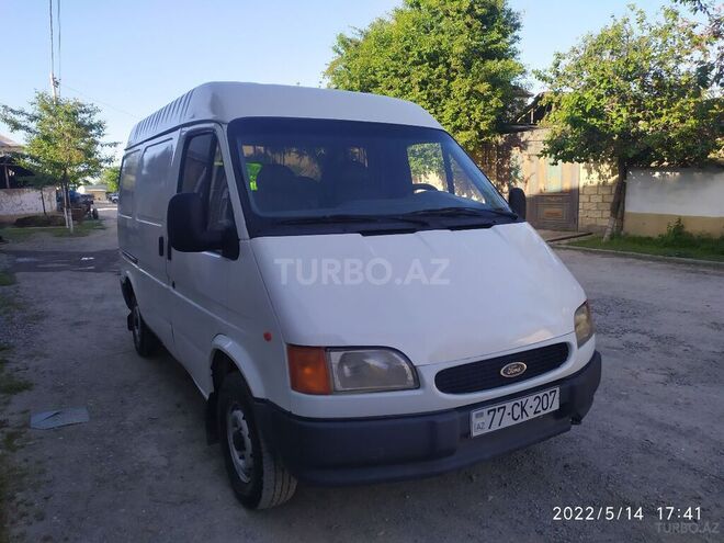 Ford Transit 1998, 186,000 km - 2.5 л - Quba