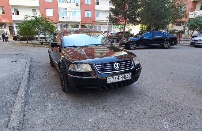 Volkswagen Passat 2003, 290,860 km - 1.8 l - Sumqayıt