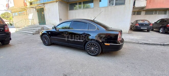 Volkswagen Passat 2003, 290,860 km - 1.8 l - Sumqayıt