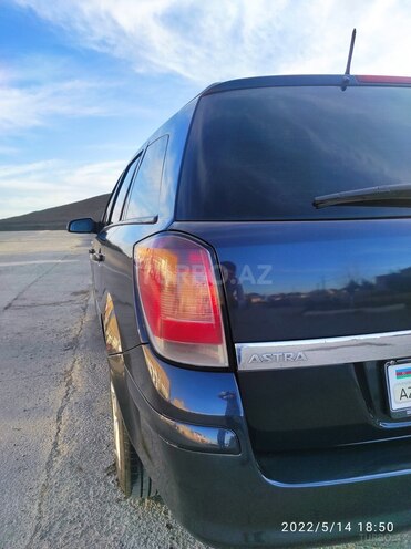 Opel Astra 2008, 216,600 km - 2.0 l - Bakı