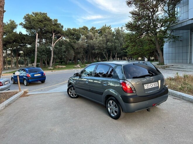 Kia Rio 2006, 137,000 km - 1.4 l - Bakı
