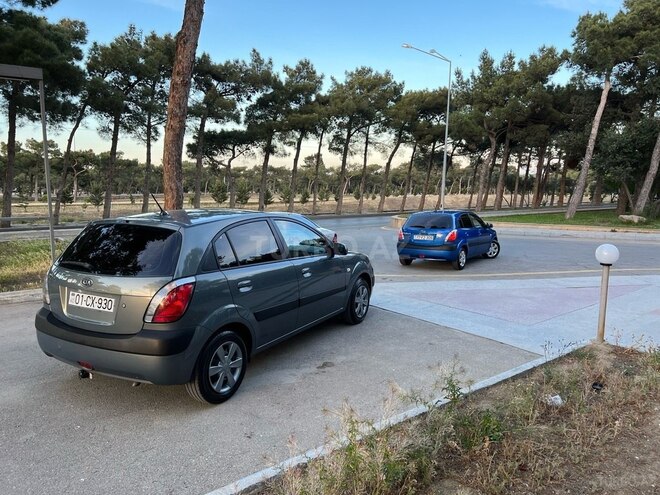 Kia Rio 2006, 137,000 km - 1.4 l - Bakı