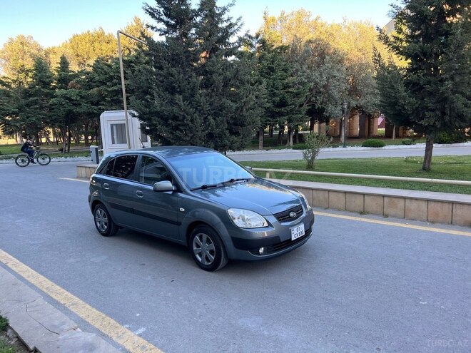 Kia Rio 2006, 137,000 km - 1.4 l - Bakı