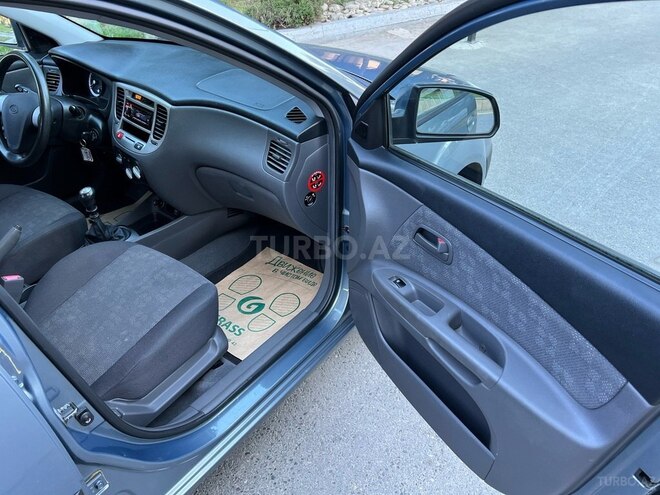 Kia Rio 2006, 137,000 km - 1.4 l - Bakı