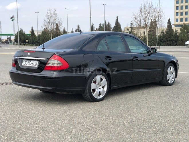 Mercedes E 200 2009, 182,000 km - 1.8 l - Gəncə