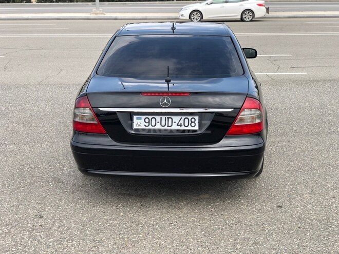 Mercedes E 200 2009, 182,000 km - 1.8 l - Gəncə