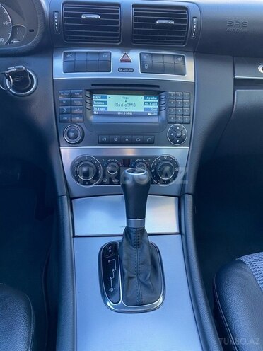 Mercedes C 220 2005, 264,000 km - 2.2 l - Bakı