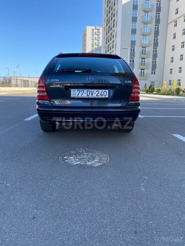 Mercedes C 220 2005, 264,000 km - 2.2 l - Bakı