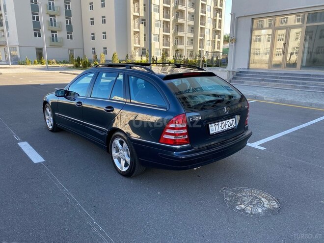 Mercedes C 220 2005, 264,000 km - 2.2 l - Bakı