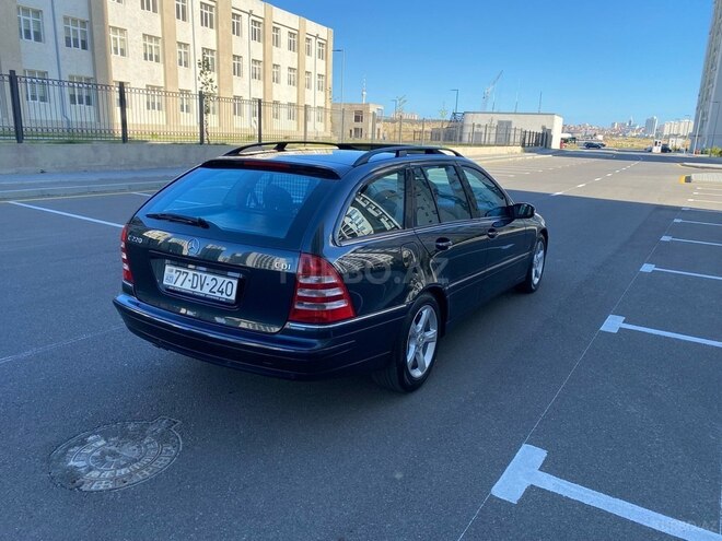 Mercedes C 220 2005, 264,000 km - 2.2 l - Bakı