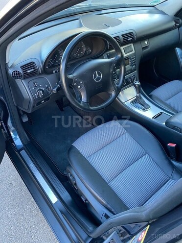 Mercedes C 220 2005, 264,000 km - 2.2 l - Bakı