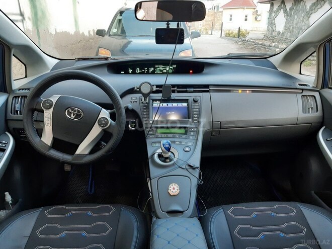 Toyota Prius 2011, 217,261 km - 1.8 l - Bakı